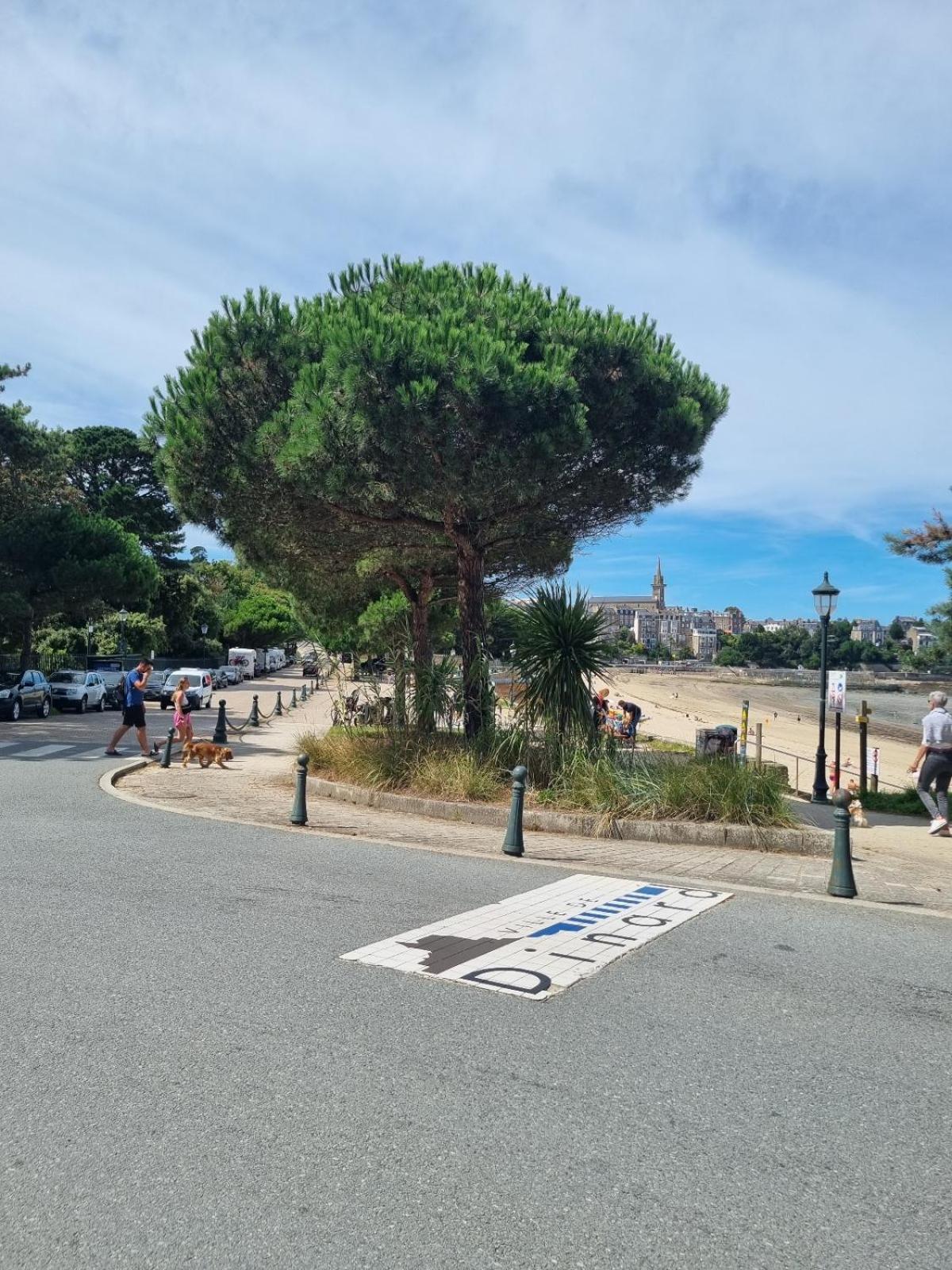 דינאר Brise Marine Du Prieure Spacieux Lumineux A 2 Min De La Plage מראה חיצוני תמונה